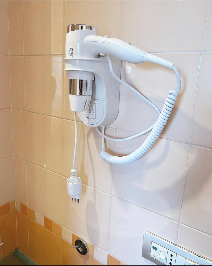 Dea Flora Apartment Rome Bagian luar foto
